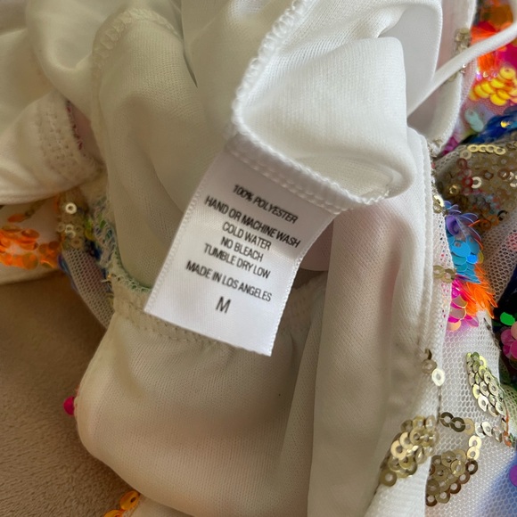 EUC Lucky in the sky halter gown white with flower sequins pattern size Medium - Picture 8 of 12